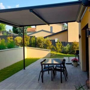 pergola retractable avec led intégrées, un chantier dans le Rhône de FAPS.